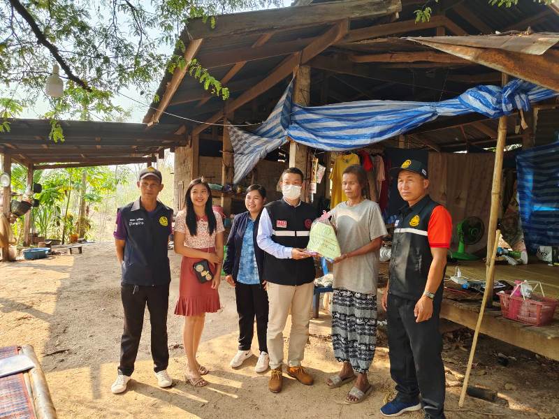 พมจ.สกลนคร ลงพื้นที่สำรวจเก็บข้อมูลเยี่ยมบ้านผู้ประสบปัญหาทางสังคม ประจำเดือนมีนาคม 2567