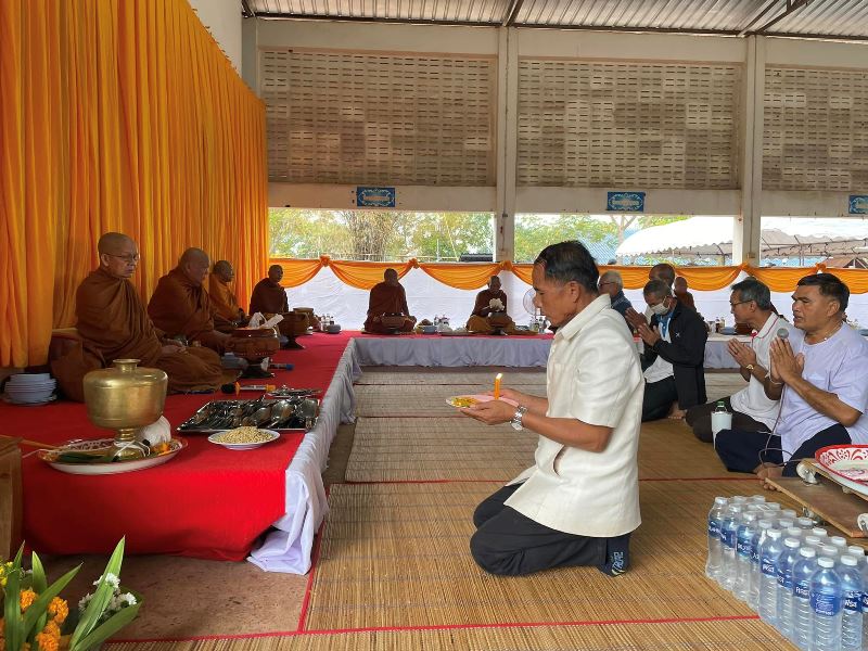 กิจกรรมทำบุญประทายข้าวเปลือก ถวายวัดป่าบ้านนาและทำบุญเทศบาลตำบลกุดเรือคำ ประจำปี 2566